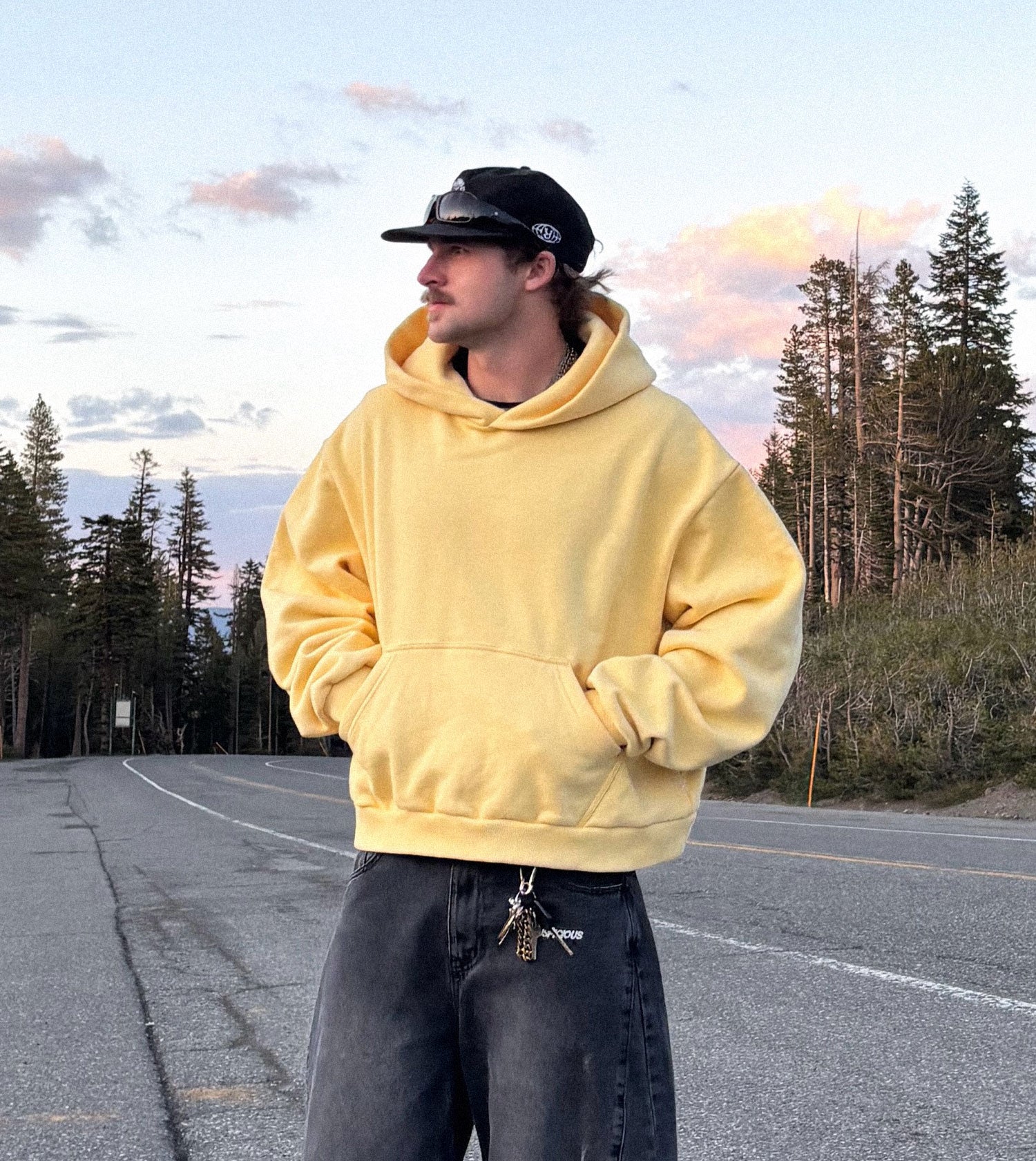 Box Crop Hood Butter