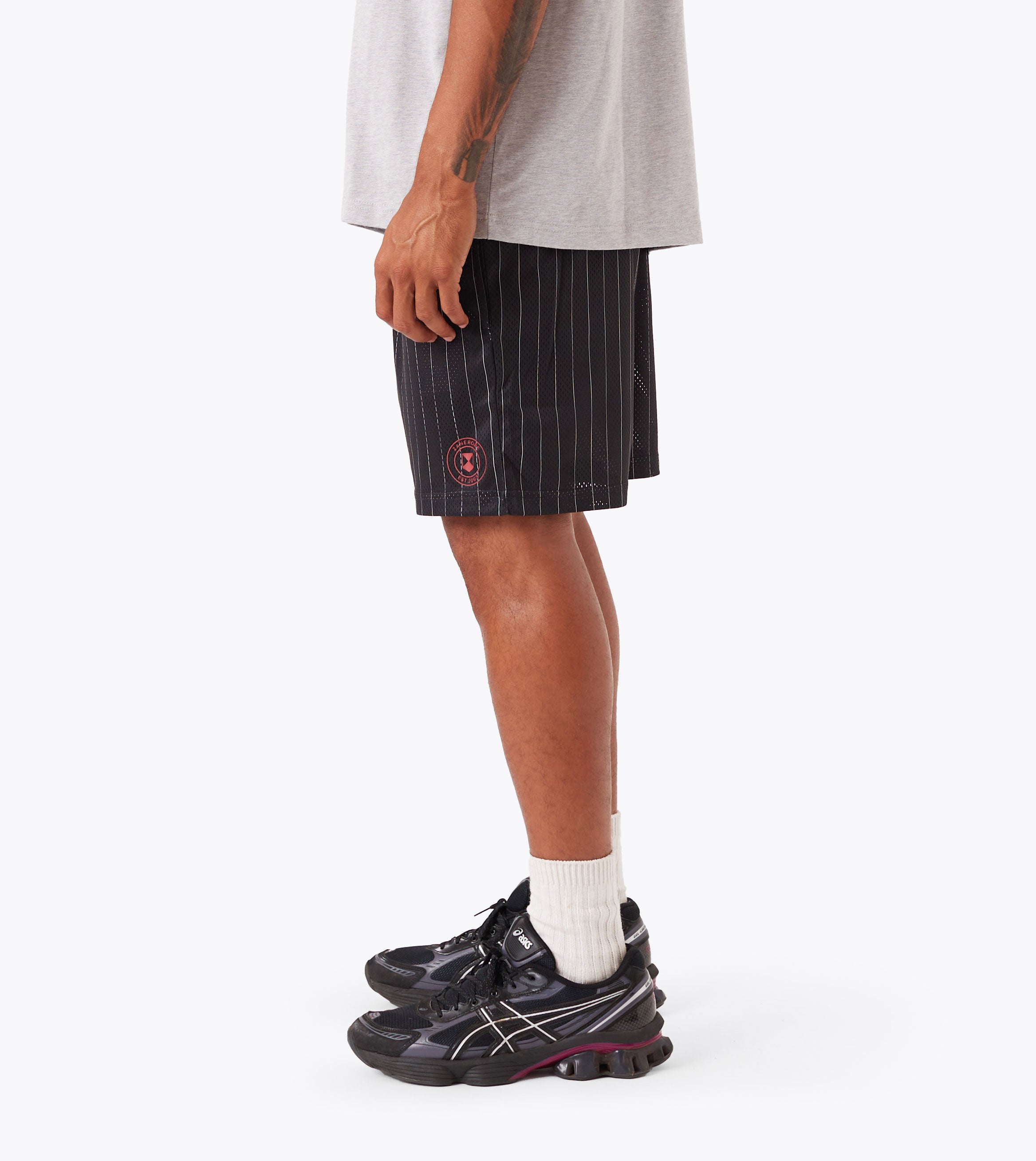 Pinstripe Training Mesh Short Black Stripe