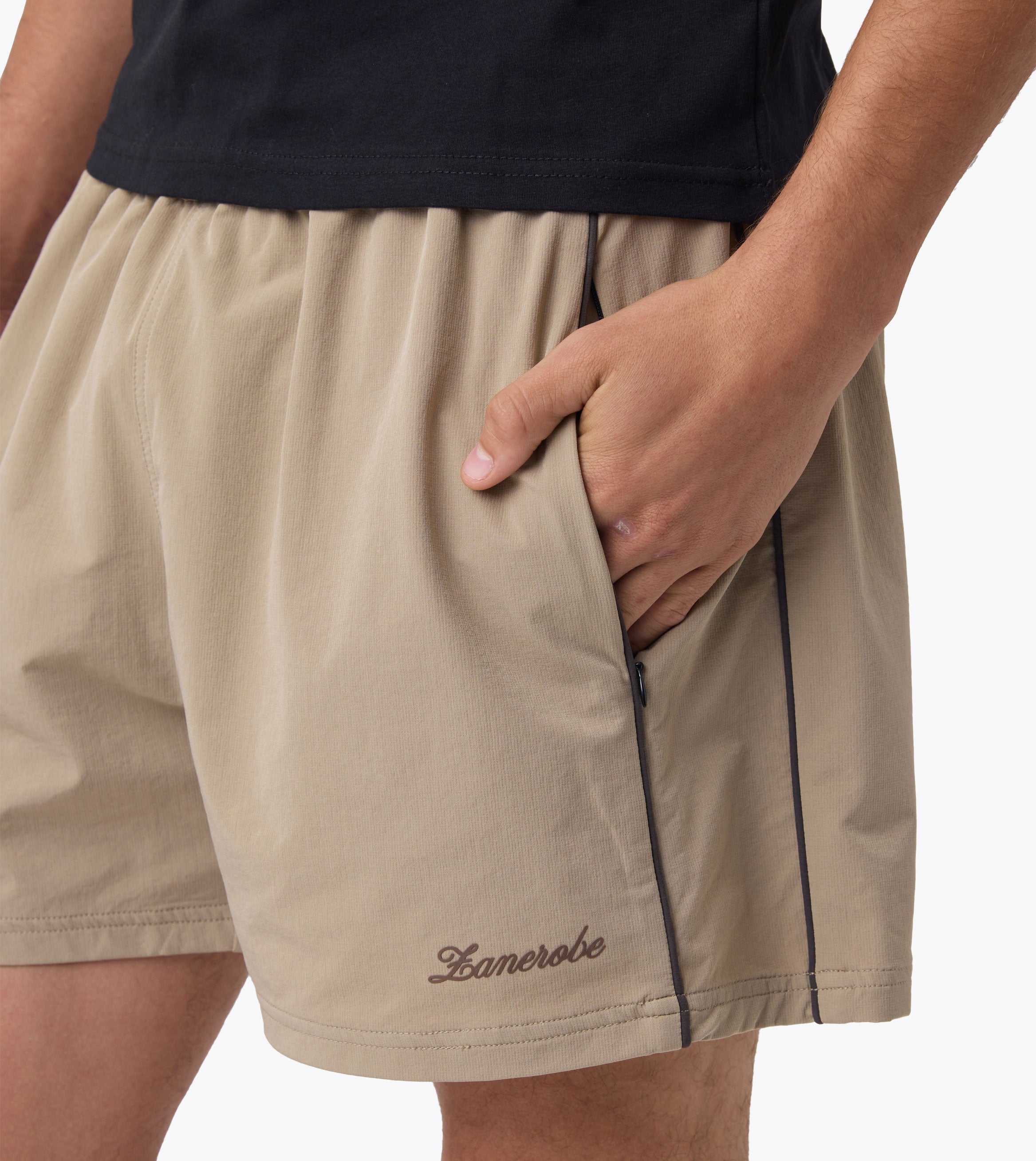 Piping Track Short Stone