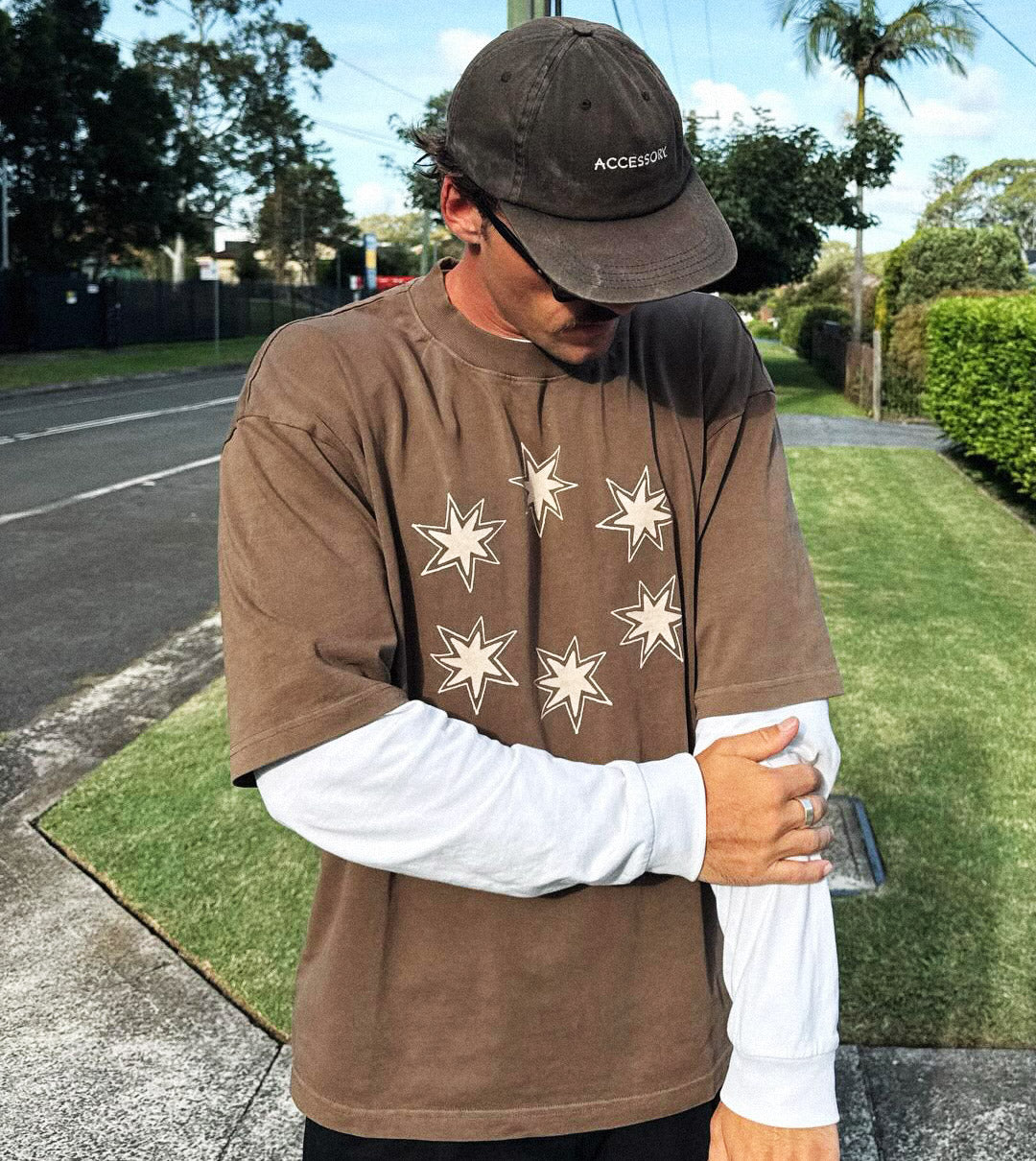 Star Sign Flow Tee GD Choc