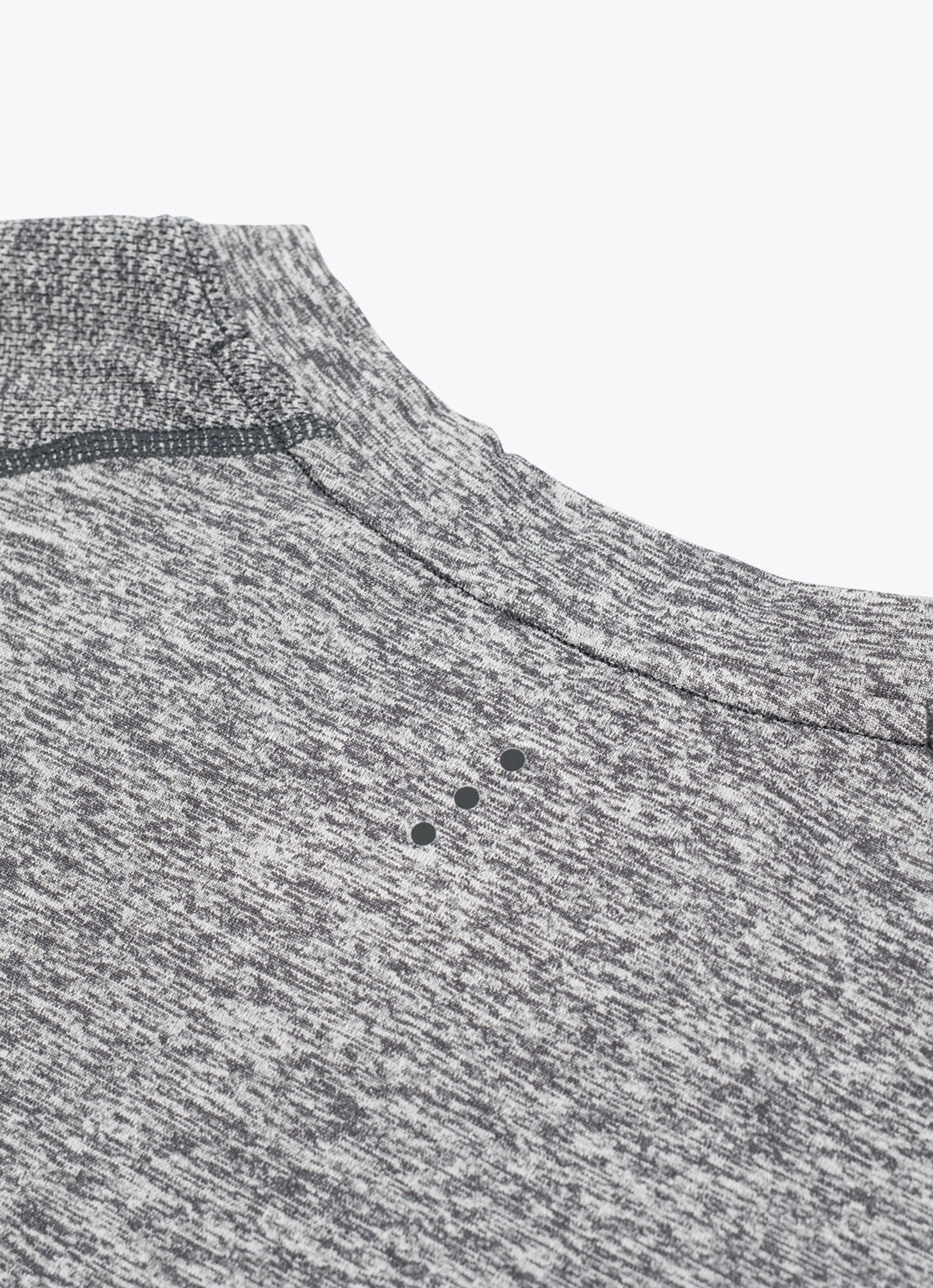 Shadow Tee Black Wolf