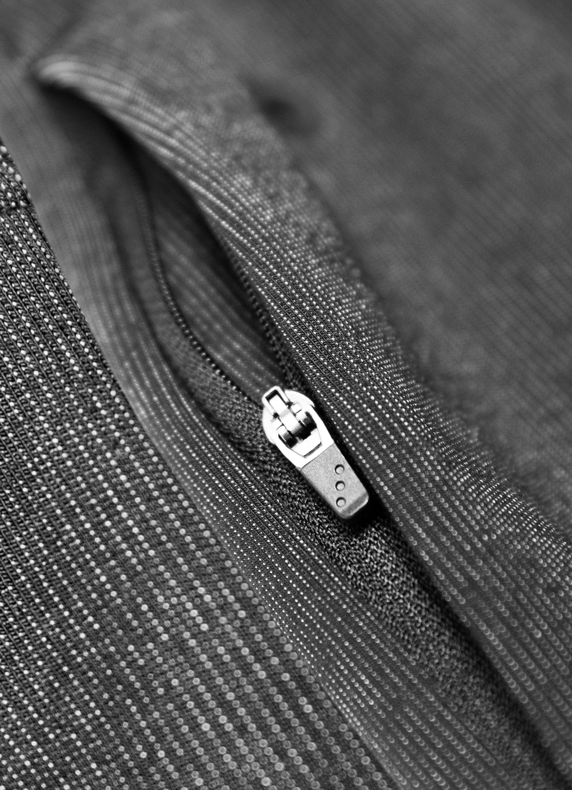 Type 4 Fleece Short (19") Carbon - Sale