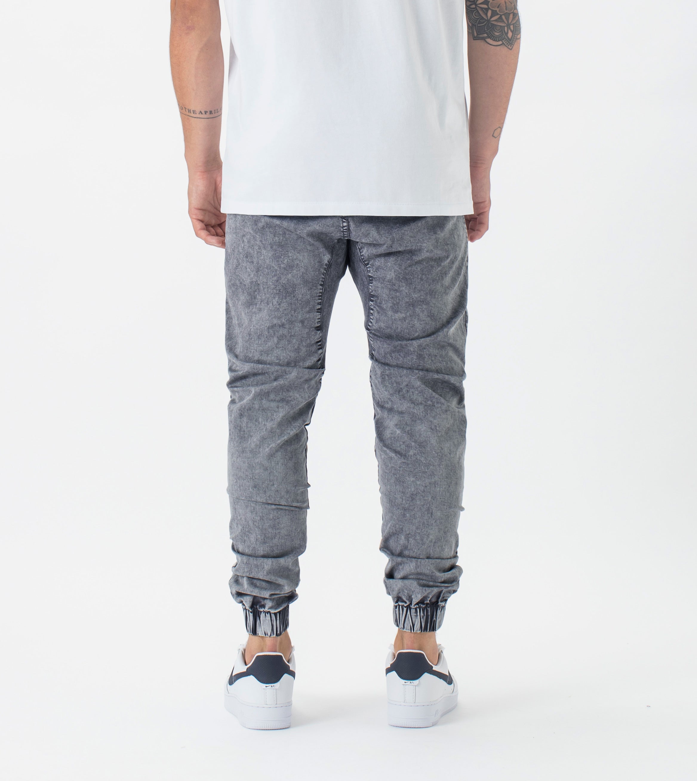 Sureshot Lightweight Jogger Blonde Acid