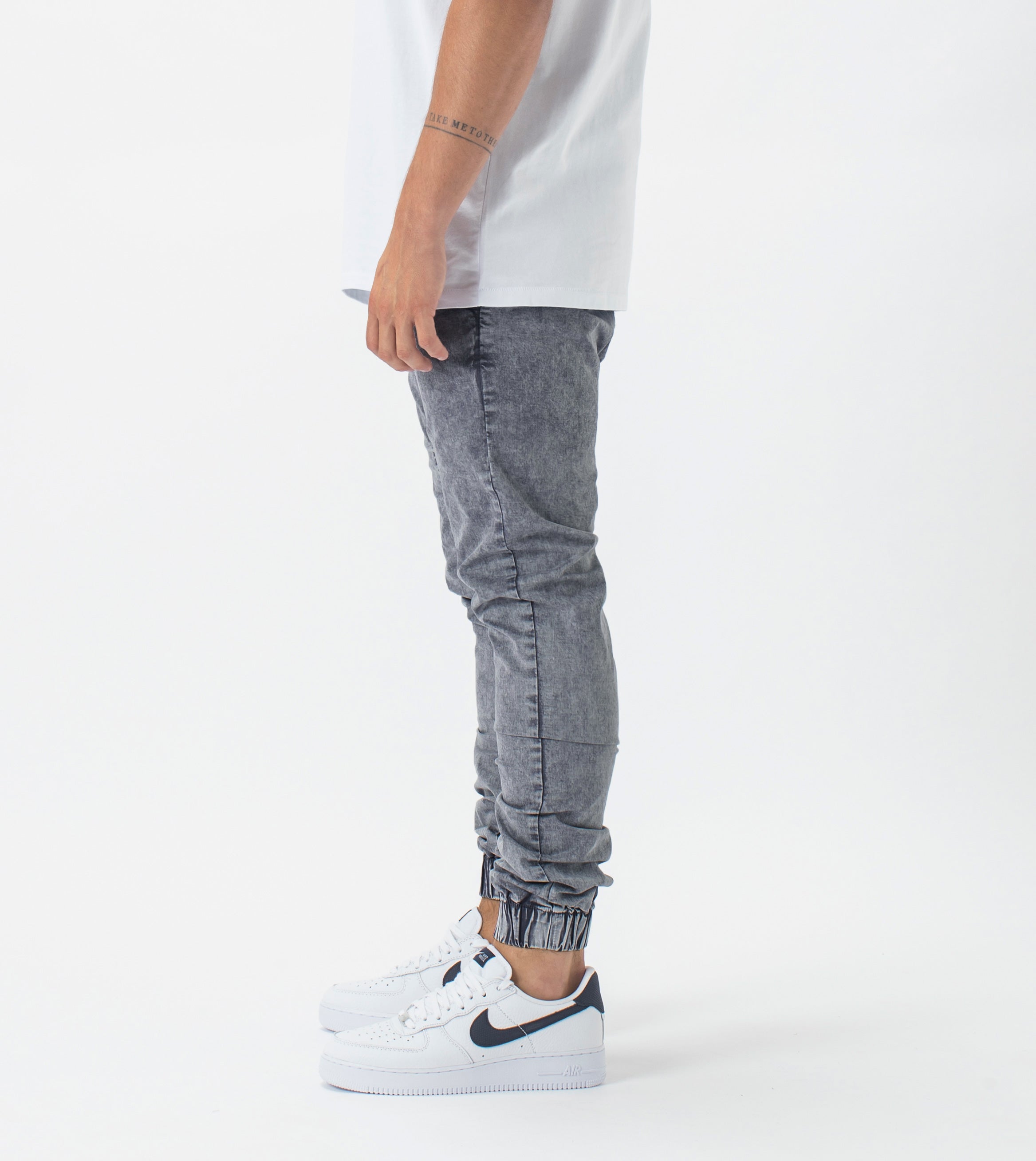 Sureshot Lightweight Jogger Blonde Acid