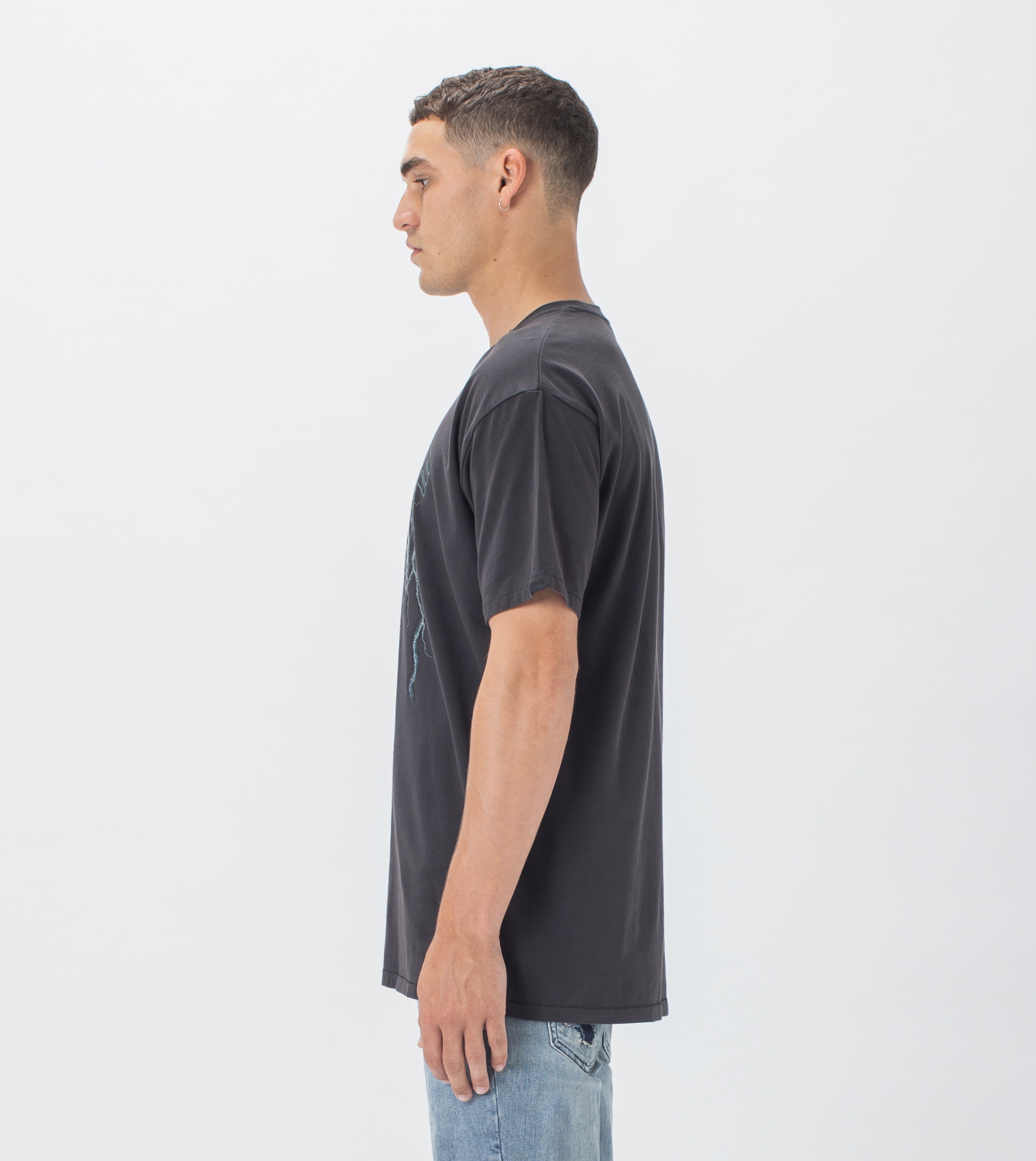 Bear Box Tee GD Black