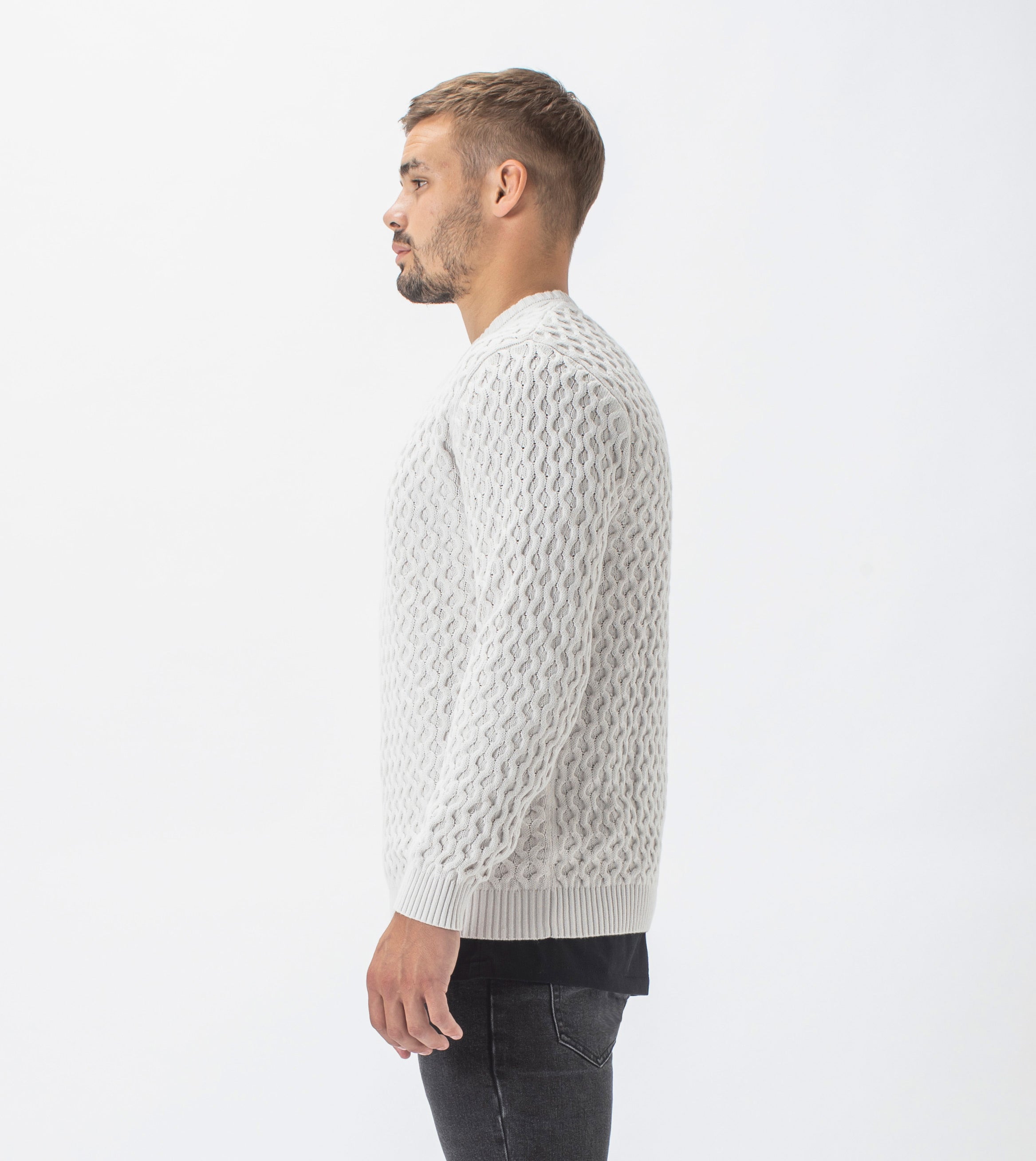 Diamond Crew Knit Frost