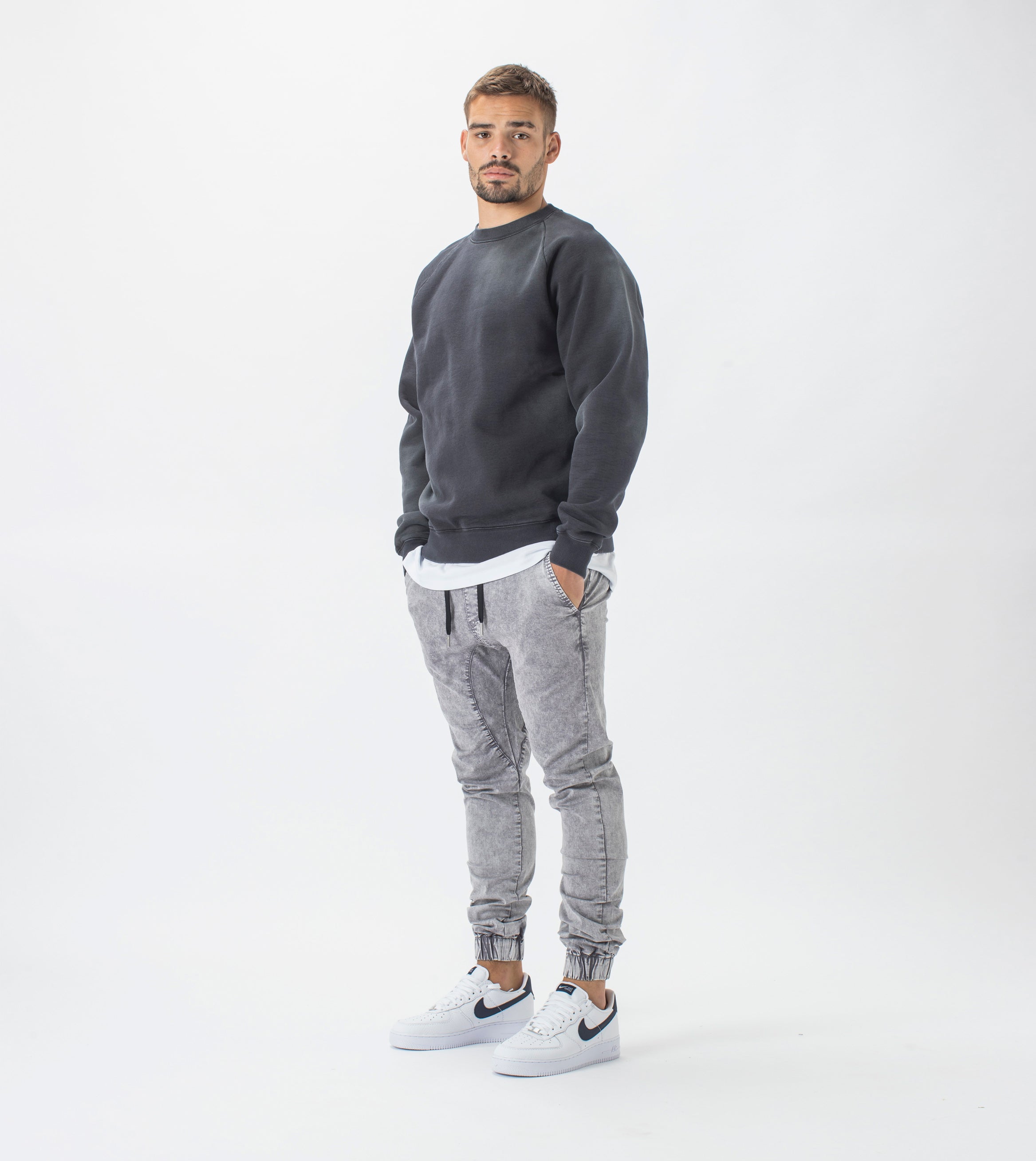 Lowgo Raglan Crew Sweat GD Black