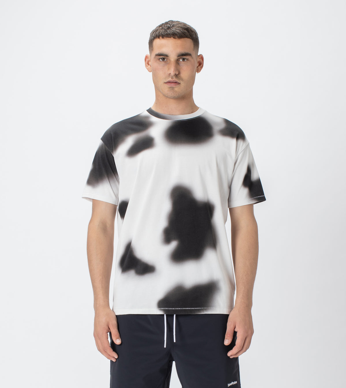 Patch Box Tee Milk/Black