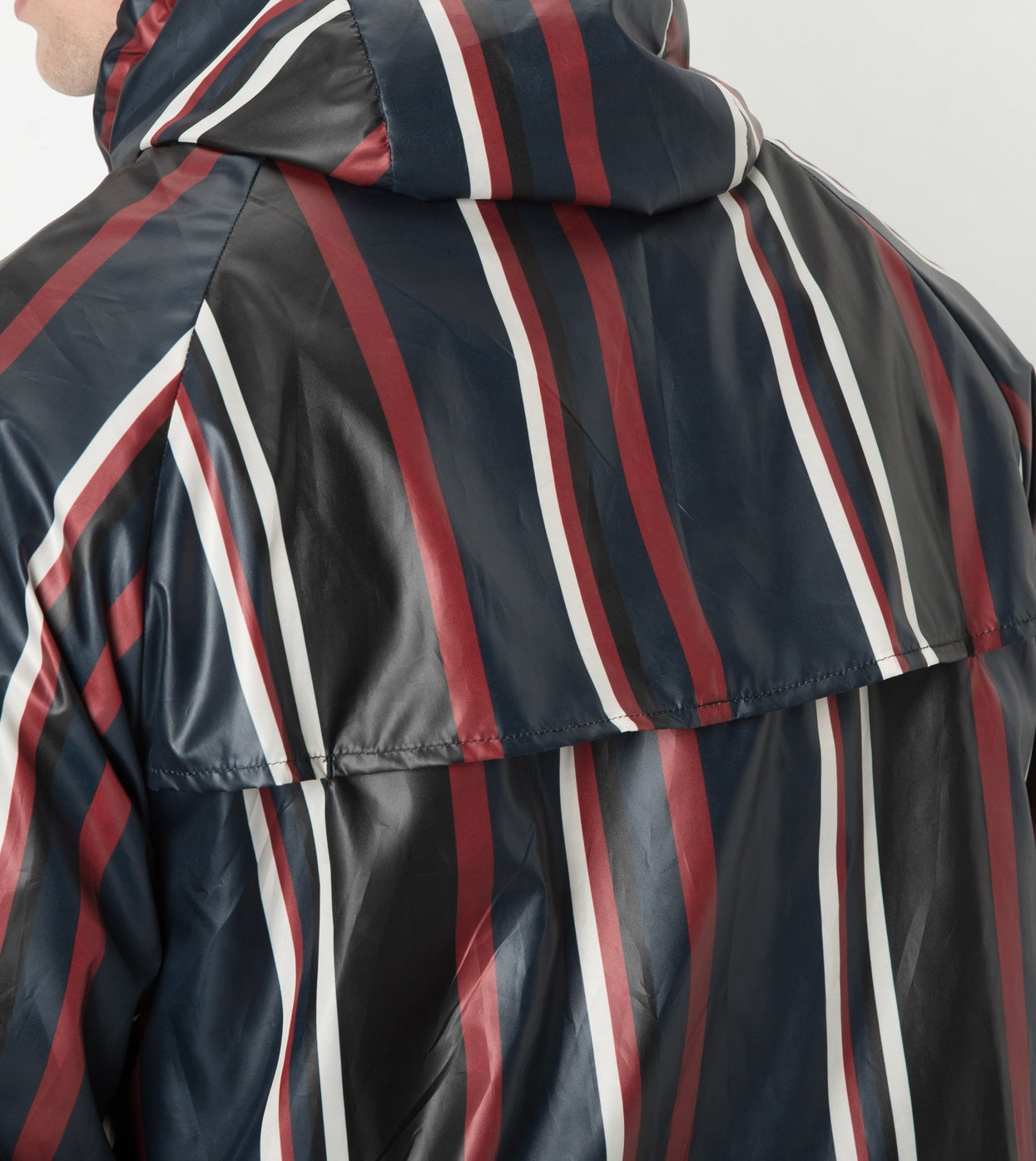 Stripe Storm Spray Jacket Ink/Dark Cherry