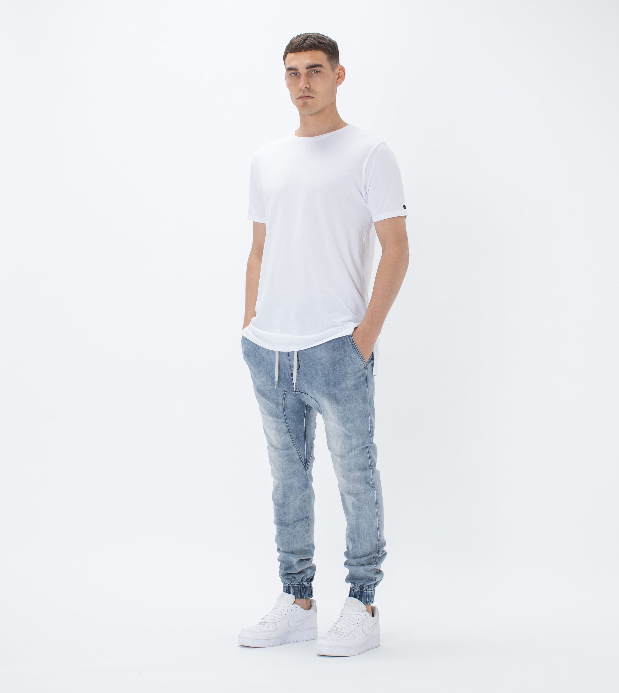 Sureshot Denim Jogger Mid Blue – ZANEROBE