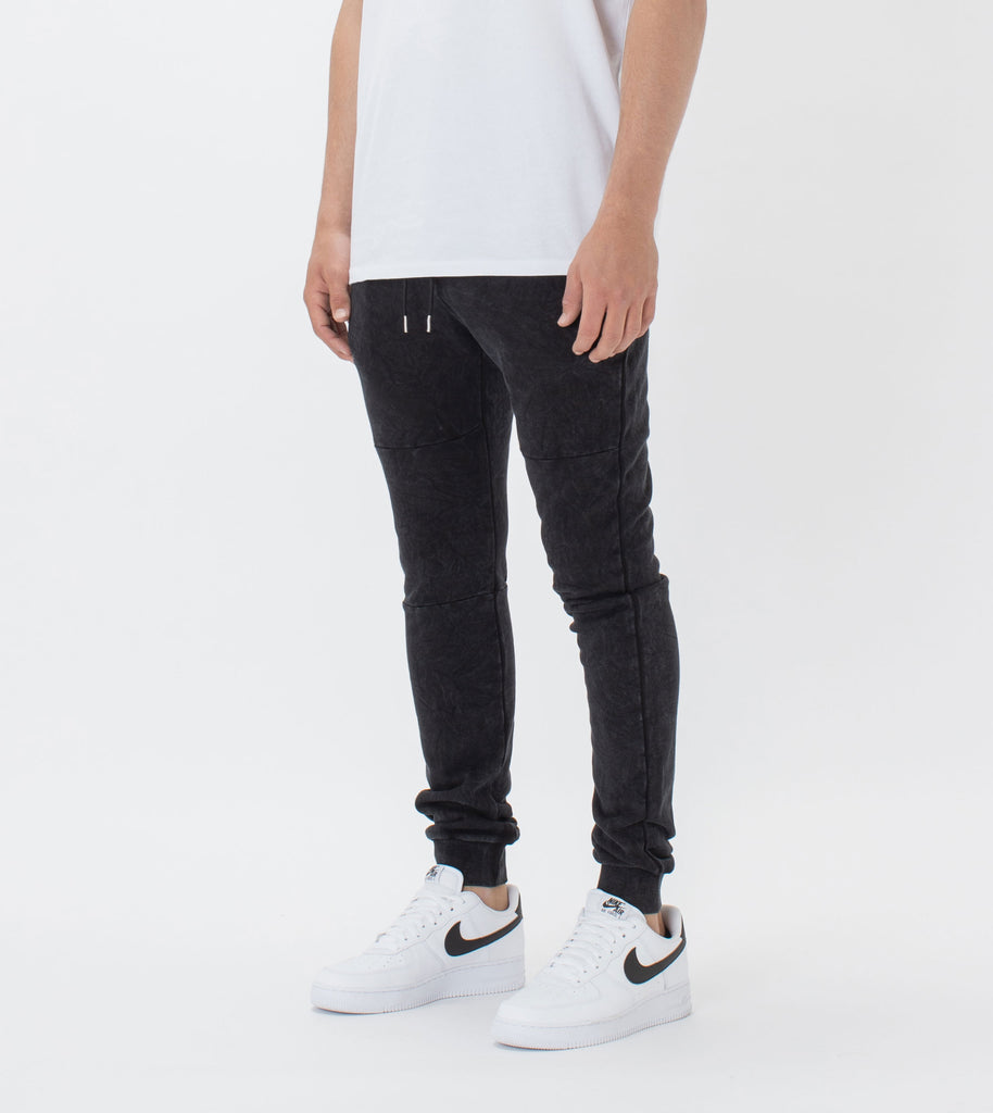 Sureshot Fleece Jogger Black Salt – ZANEROBE