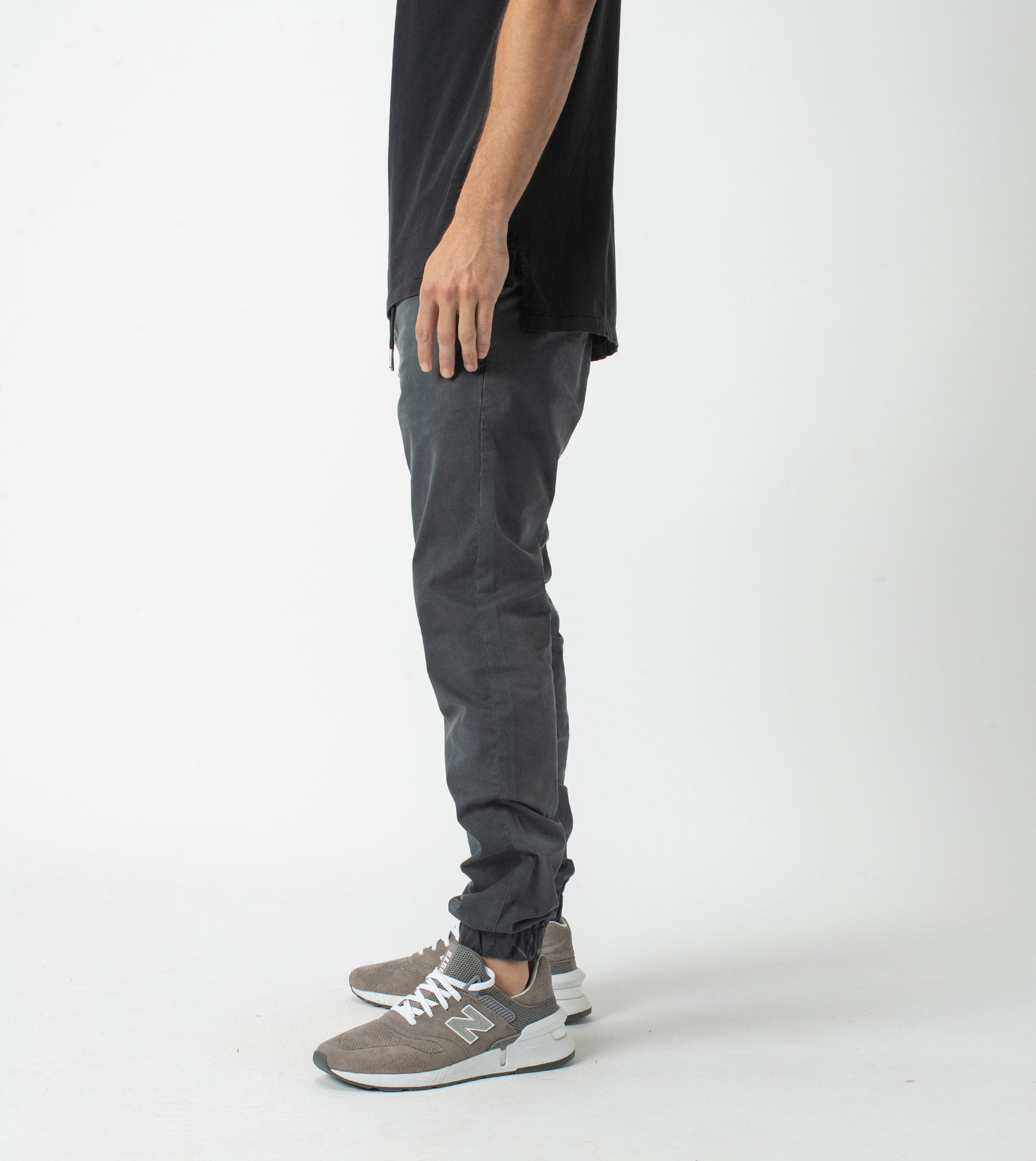 Sureshot Lightweight Jogger GD Black - Sale