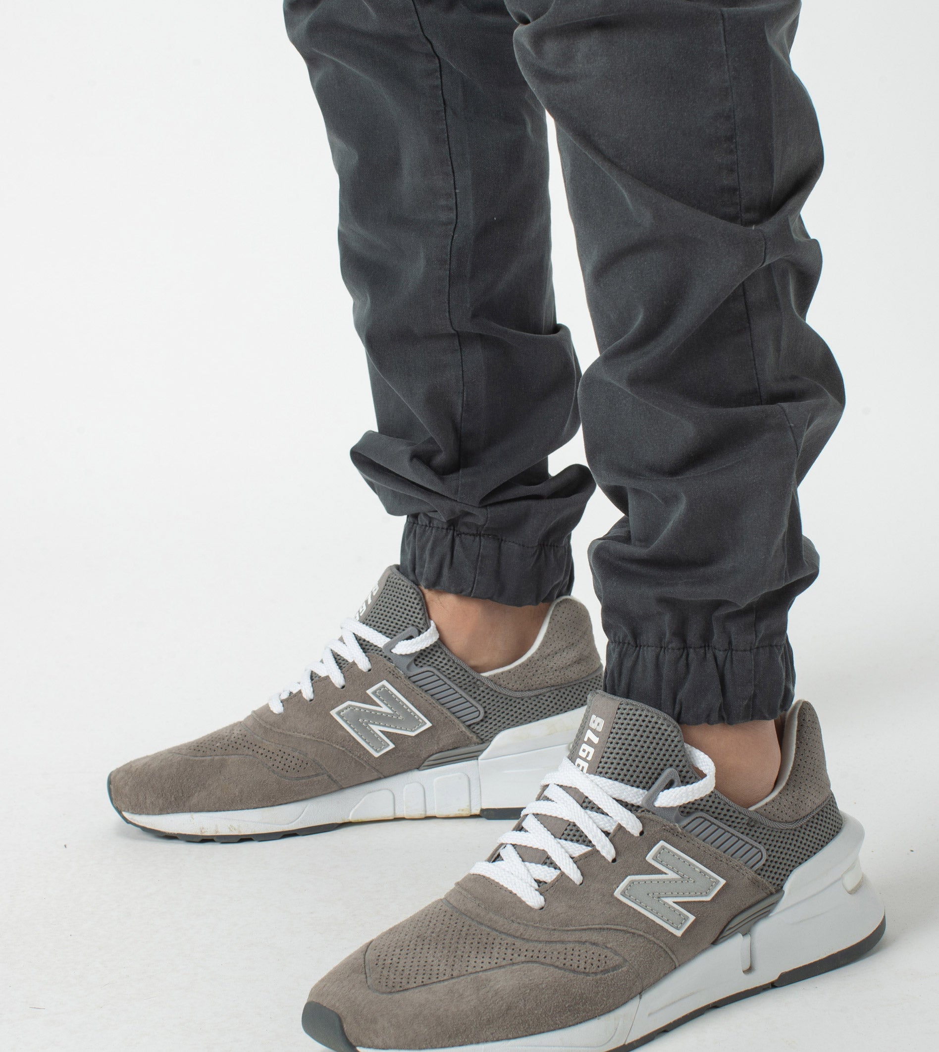 Sureshot Lightweight Jogger GD Black - Sale