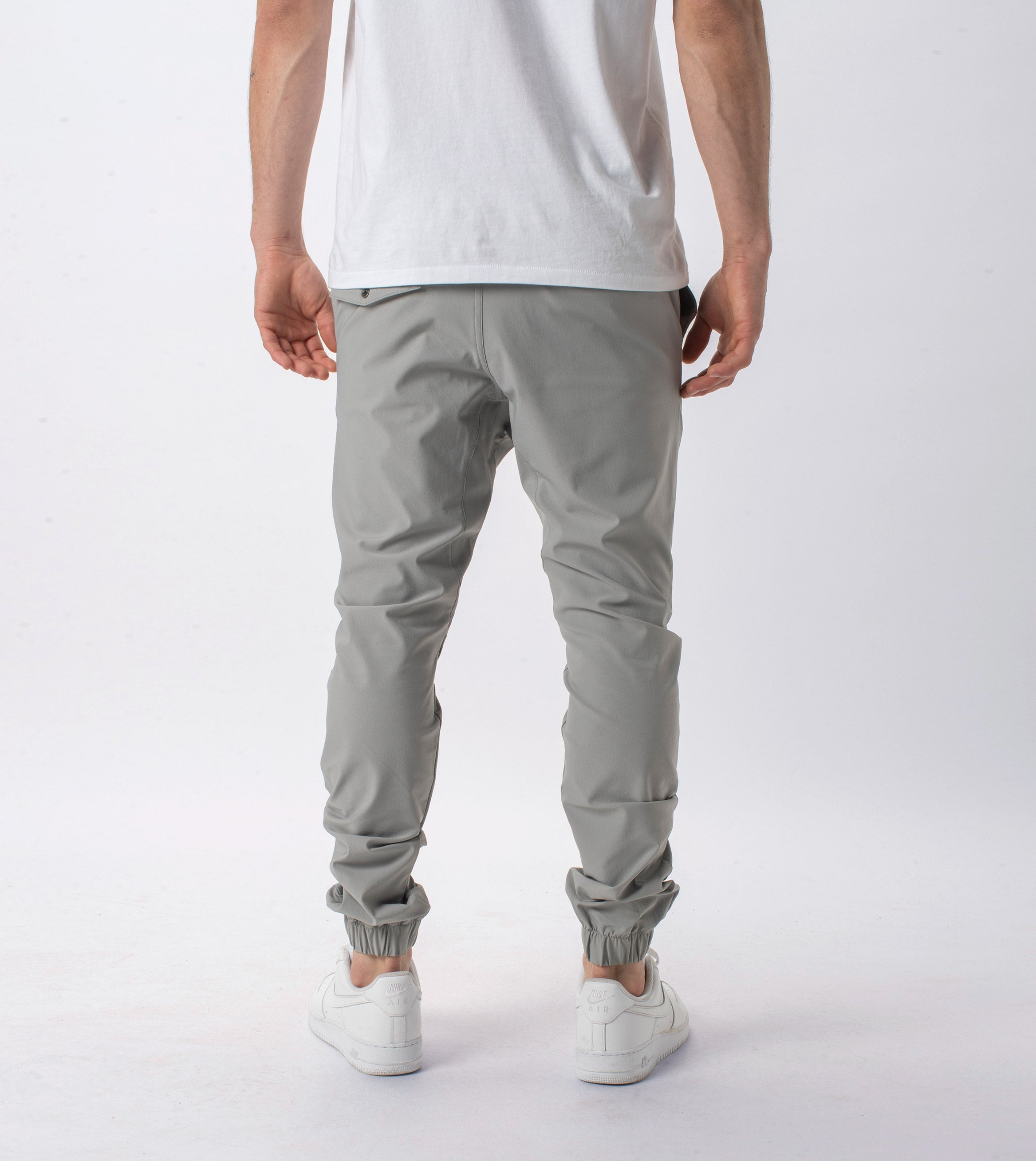 Sureshot Tech Jogger Cement